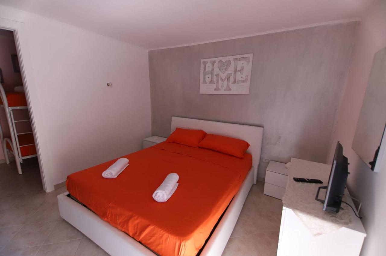 Casa In Piazza Apartment Наполи Екстериор снимка