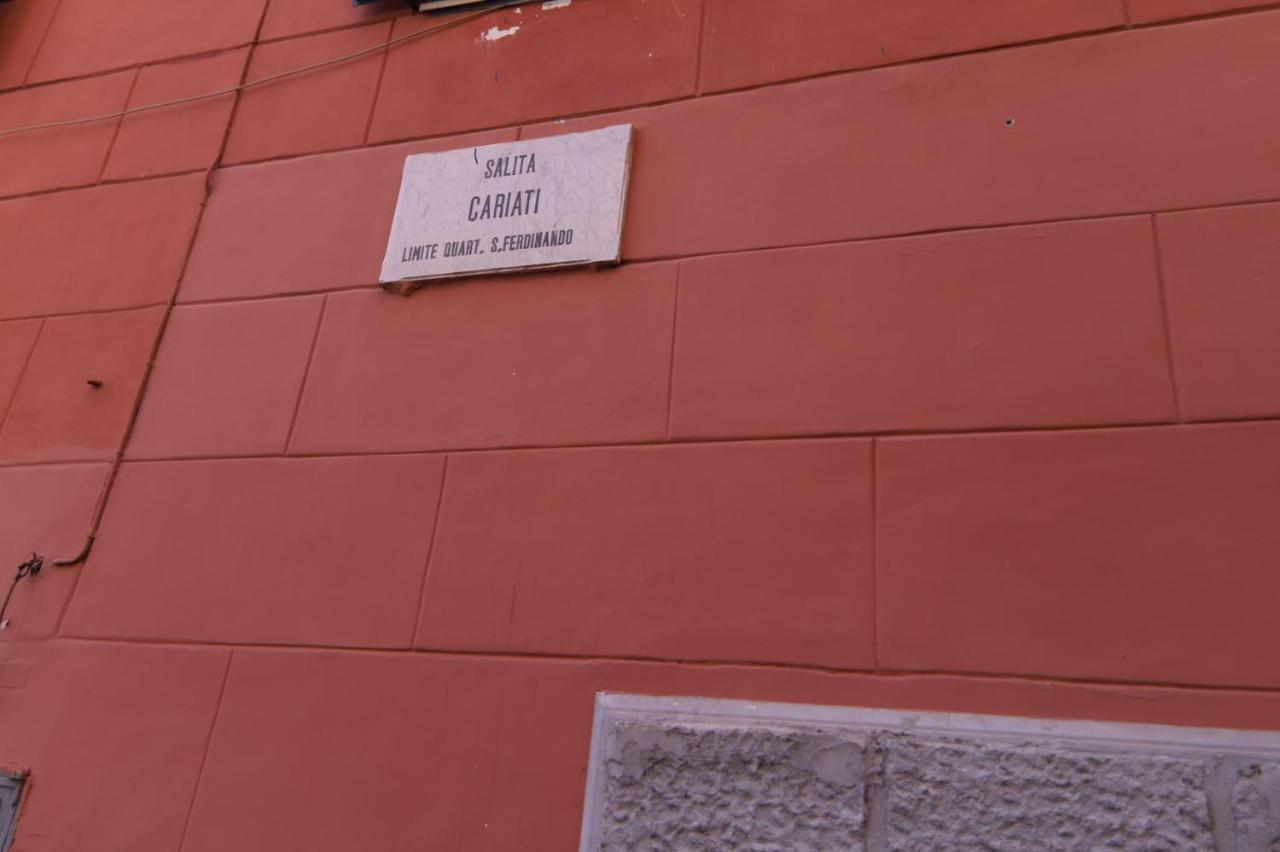 Casa In Piazza Apartment Наполи Екстериор снимка